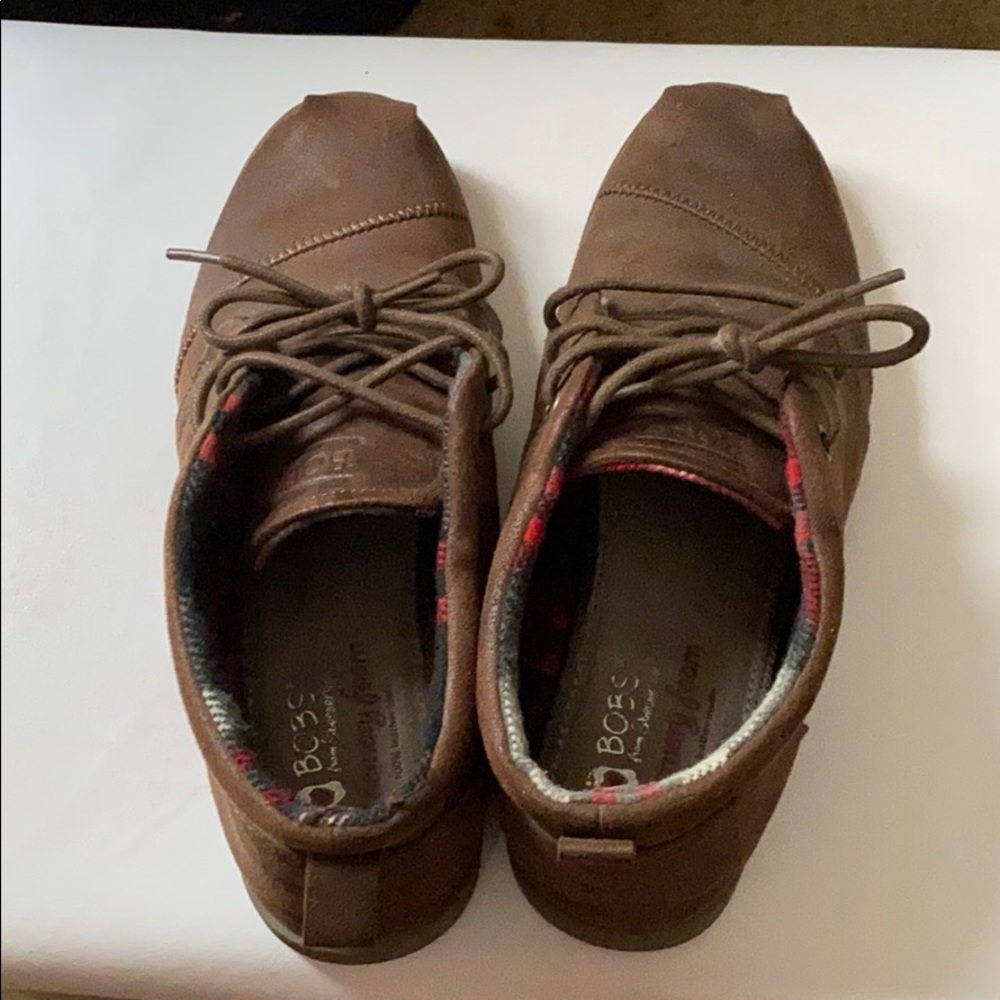 Bobs. Size 7.